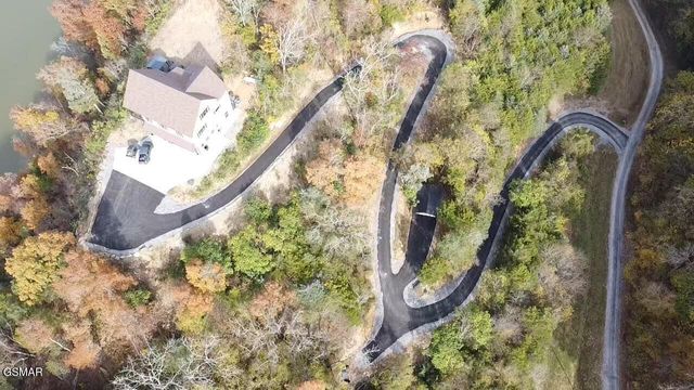 313 River Bluff Way, Newport, TN 37821