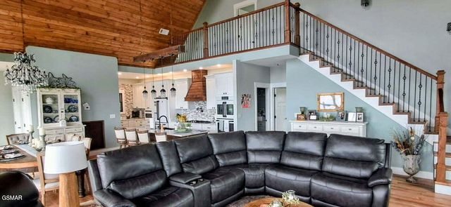 313 River Bluff Way, Newport, TN 37821