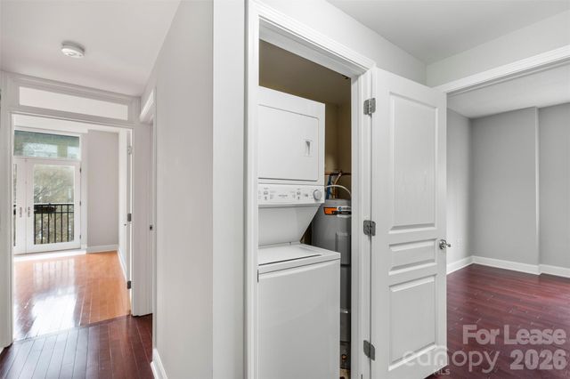 1320 Fillmore Avenue 400, Charlotte, NC 28203