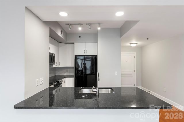 1320 Fillmore Avenue 400, Charlotte, NC 28203