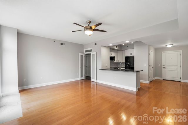 1320 Fillmore Avenue 400, Charlotte, NC 28203