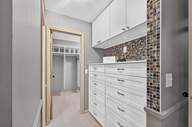 6518 Gleason Court, Edina, MN 55436