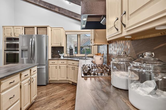6518 Gleason Court, Edina, MN 55436