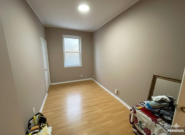 555 Anderson Avenue, Cliffside Park, NJ 07010