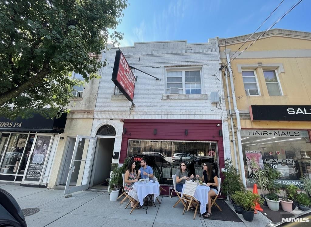 555 Anderson Avenue, Cliffside Park, NJ 07010