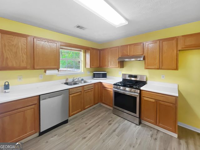 320 Plantation Boulevard, Stockbridge, GA 30281