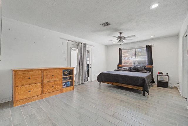 502 Easy Street, Magnolia, TX 77355