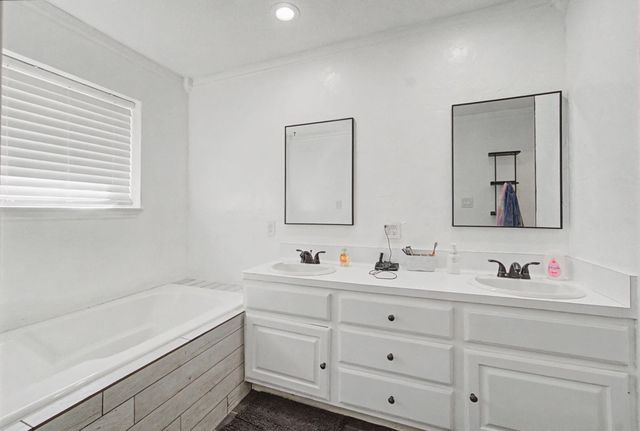 502 Easy Street, Magnolia, TX 77355