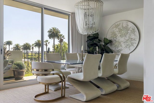 818 N Doheny Drive 302, West Hollywood, CA 90069