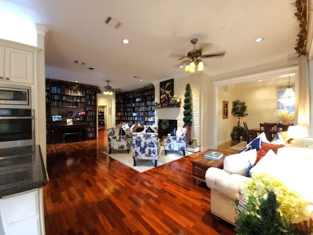 11405 Royal Haven Lane, Montgomery, TX 77356