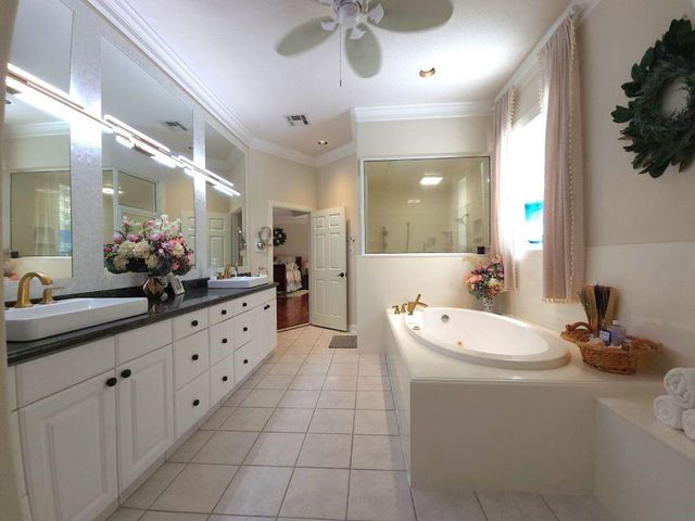 11405 Royal Haven Lane, Montgomery, TX 77356