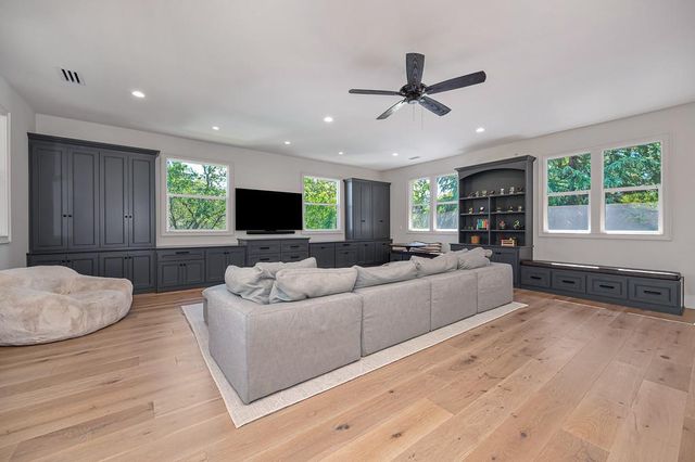 2213 Cardiff Cir, El Dorado Hills, CA 95762