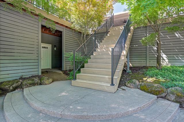 2213 Cardiff Cir, El Dorado Hills, CA 95762