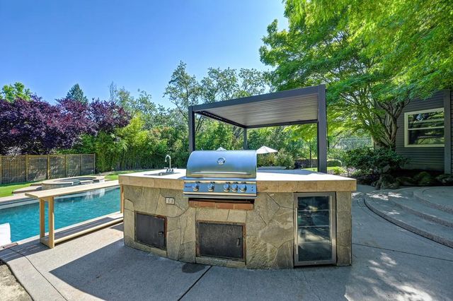 2213 Cardiff Cir, El Dorado Hills, CA 95762