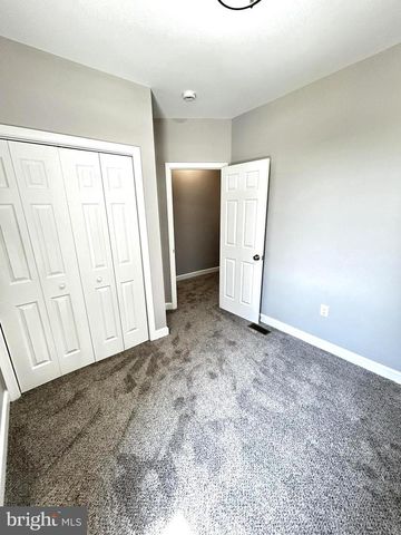 2815 E CHASE ST, Baltimore, MD 21213