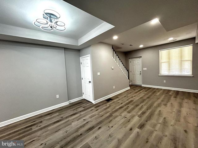 2815 E CHASE ST, Baltimore, MD 21213