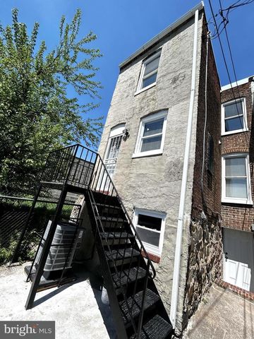 2815 E CHASE ST, Baltimore, MD 21213