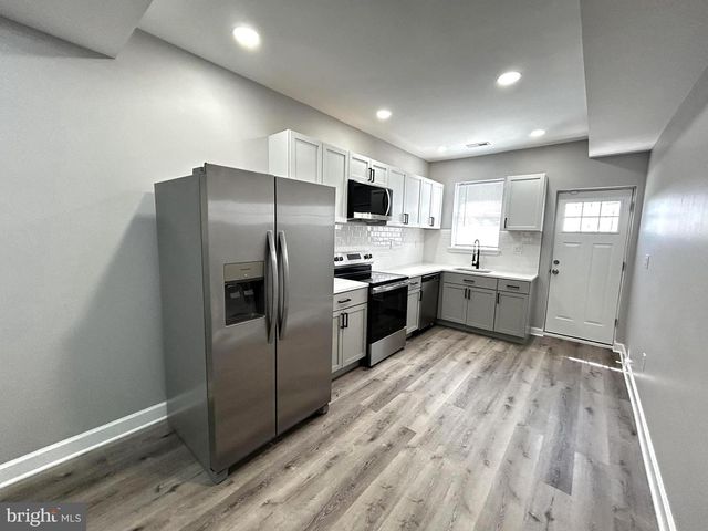 2815 E CHASE ST, Baltimore, MD 21213