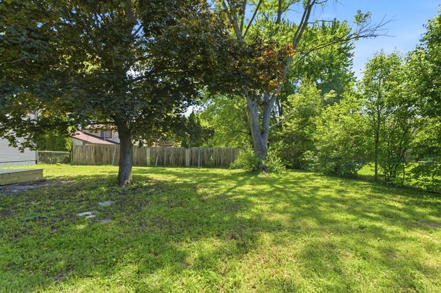 8669 Ripton Drive, Powell, OH 43065