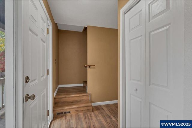 5250 Forest Glen Ct SE, Salem, OR 97306