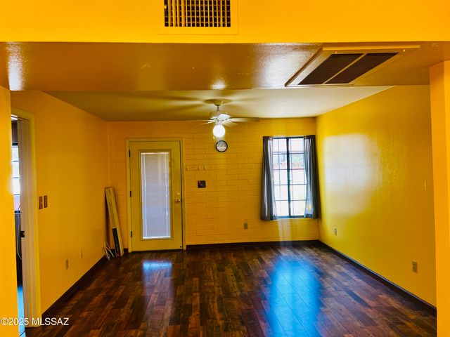 277C S Paseo Pena, Green Valley, AZ 85614