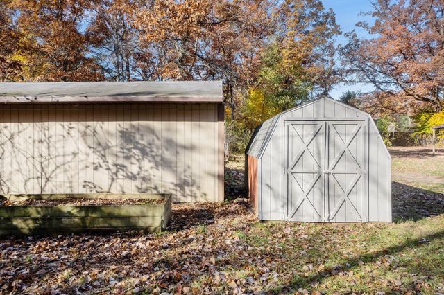 4077 2nd Avenue, Big Prairie Twp, MI 49337