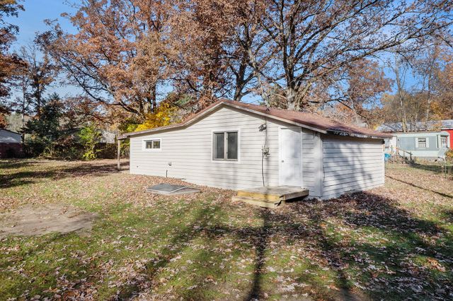 4077 2nd Avenue, Big Prairie Twp, MI 49337