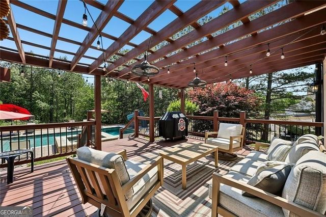 18 Stoneridge Court, Dawsonville, GA 30534