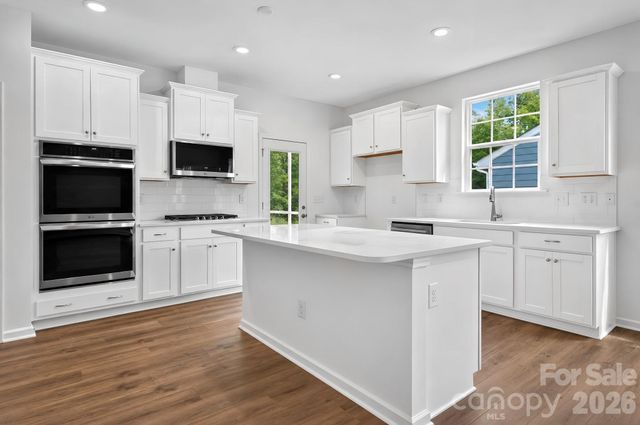 8536 Norman Forest Road 316, Lancaster, SC 29720