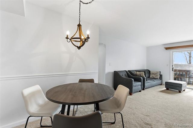 253 Pinewood Circle, Plymouth, MI 48170