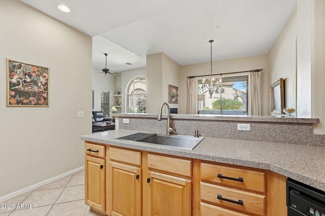 20802 N GRAYHAWK Drive 1016, Scottsdale, AZ 85255