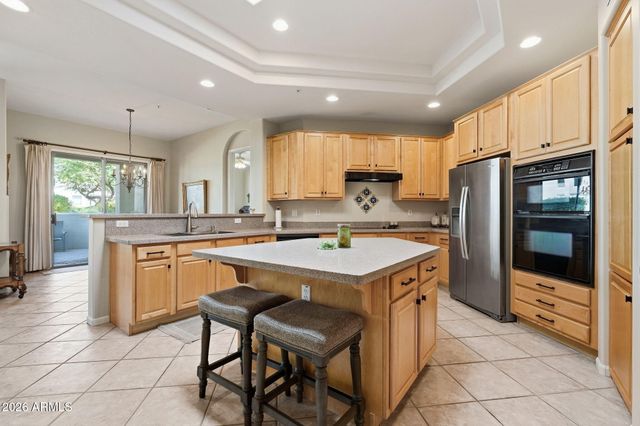 20802 N GRAYHAWK Drive 1016, Scottsdale, AZ 85255