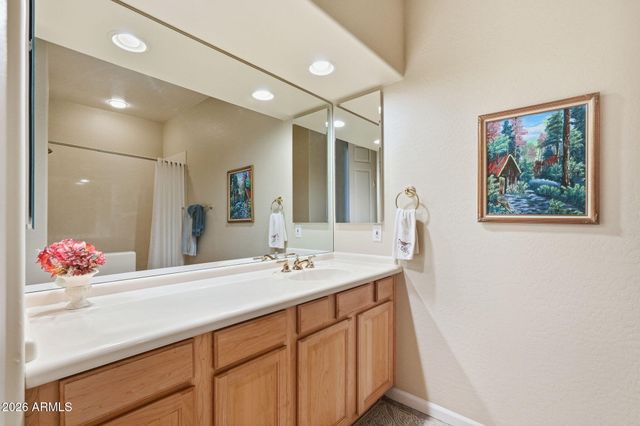 20802 N GRAYHAWK Drive 1016, Scottsdale, AZ 85255