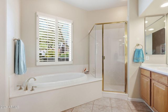 20802 N GRAYHAWK Drive 1016, Scottsdale, AZ 85255