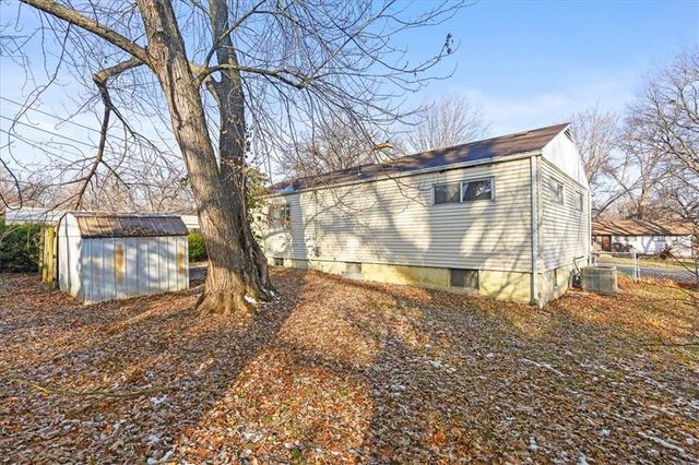 8601 E 114th Terrace, Kansas City, MO 64134