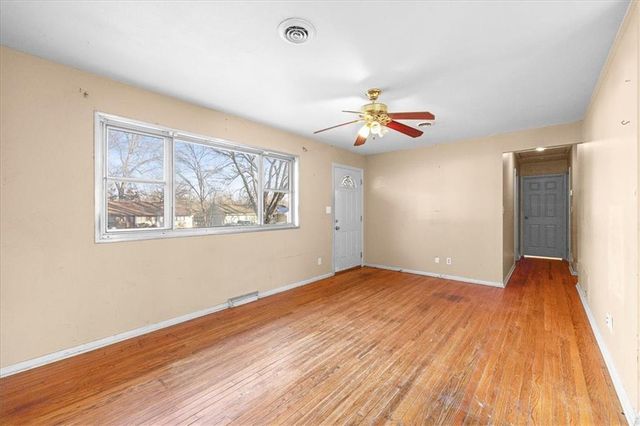 8601 E 114th Terrace, Kansas City, MO 64134