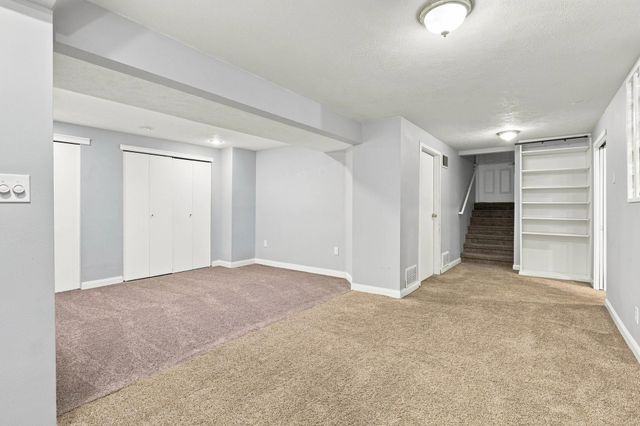 12118 E 37th Ct, Spokane Valley, WA 99206