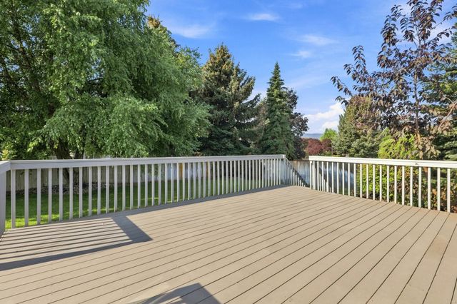 12118 E 37th Ct, Spokane Valley, WA 99206