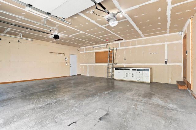 12118 E 37th Ct, Spokane Valley, WA 99206