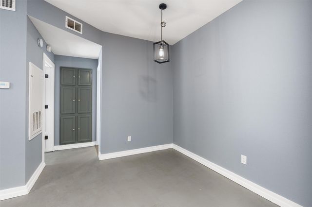 2450 Wickersham LN 101, Austin, TX 78741