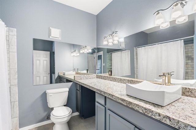 2450 Wickersham LN 101, Austin, TX 78741