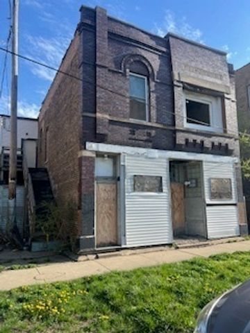 2658 E 78th Street, Chicago, IL 60649