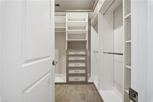 4413 Taylor PL, Virginia Beach, VA 23455