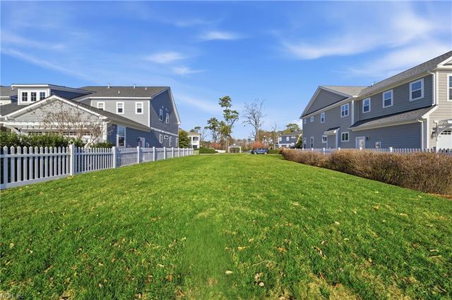 4413 Taylor PL, Virginia Beach, VA 23455