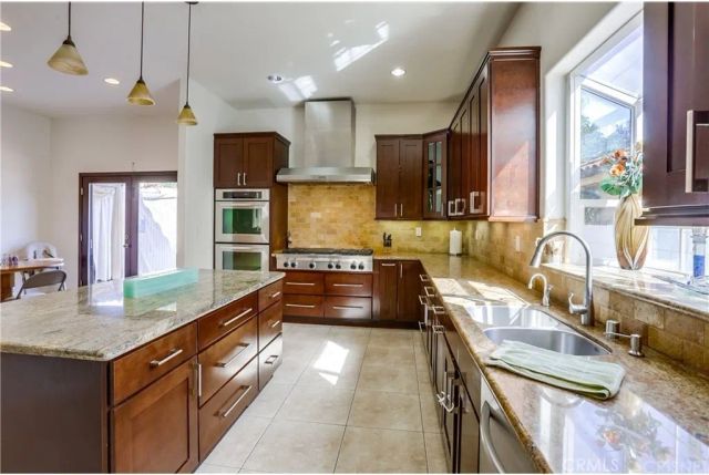 12525 Miranda Street, Valley Village, CA 91607