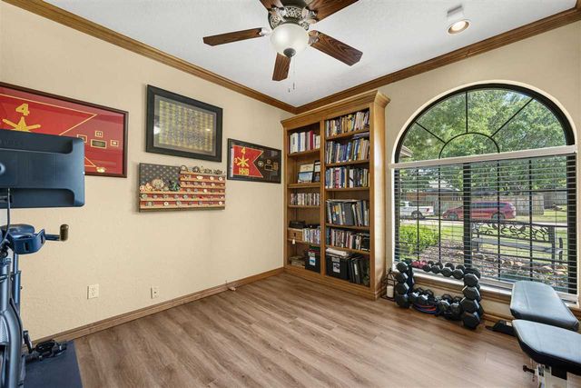 2906 NE Mesa Verde Rd, Lawton, OK 73507