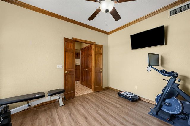 2906 NE Mesa Verde Rd, Lawton, OK 73507