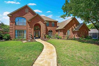 2906 NE Mesa Verde Rd, Lawton, OK 73507
