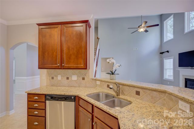 9609 Spurwig Court, Charlotte, NC 28278