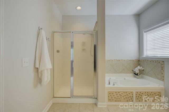 9609 Spurwig Court, Charlotte, NC 28278